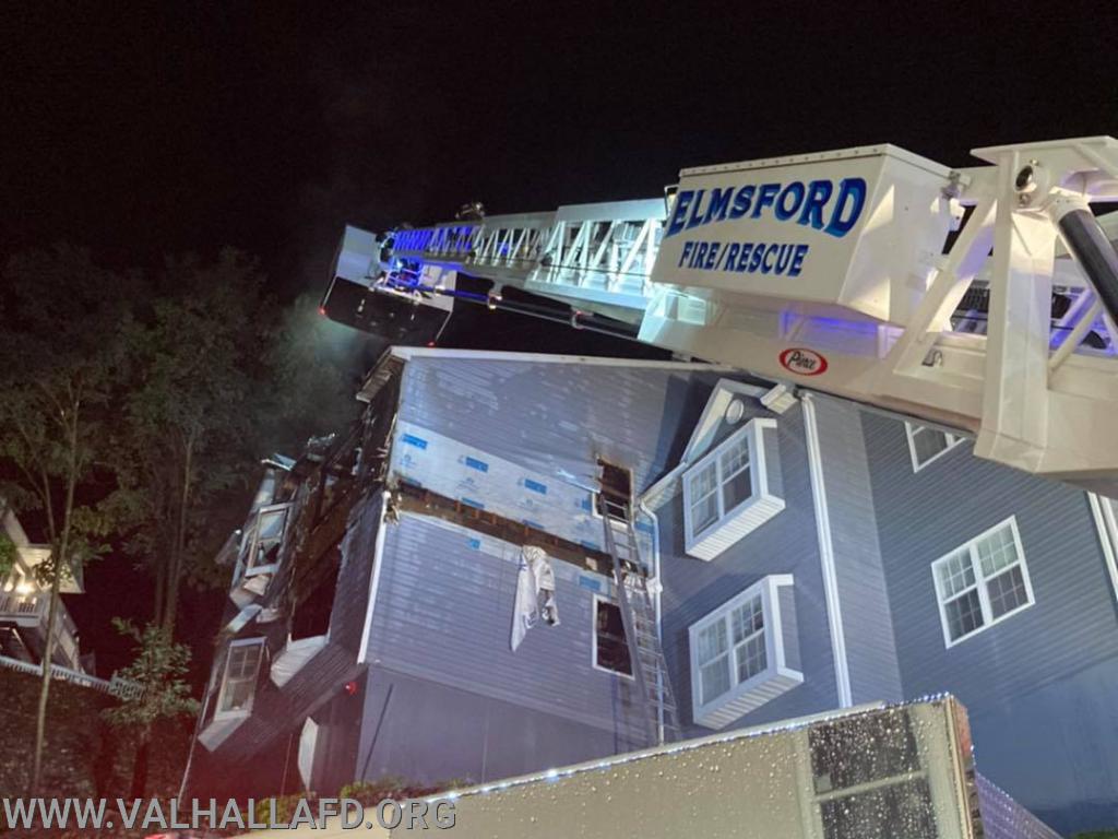 Elmsford 
Nob Hill Dr